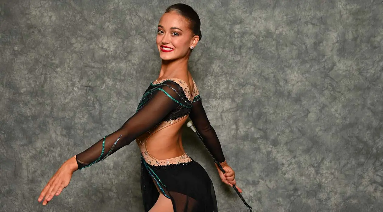 Carissa Wolfe headshot